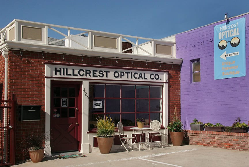 hillcrestoptical_about_1-1