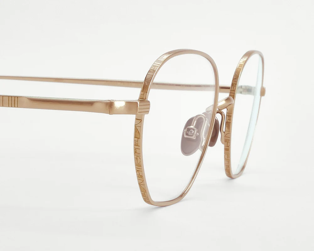 Handcrafted Elegance: AHLEM’s Exclusive Frames