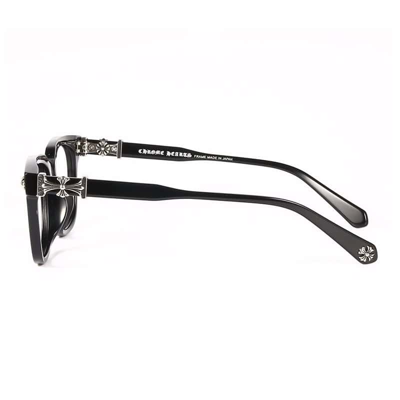 CHROME-HEARTS-Cox-Ucker-Eyewear-2